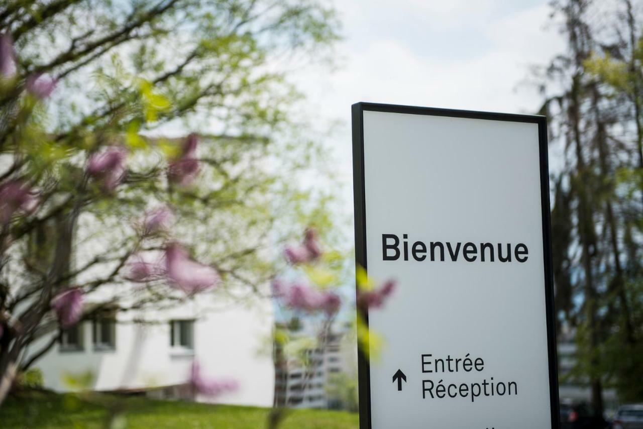 فندق Le Domaine Villars-Sur-Glane المظهر الخارجي الصورة