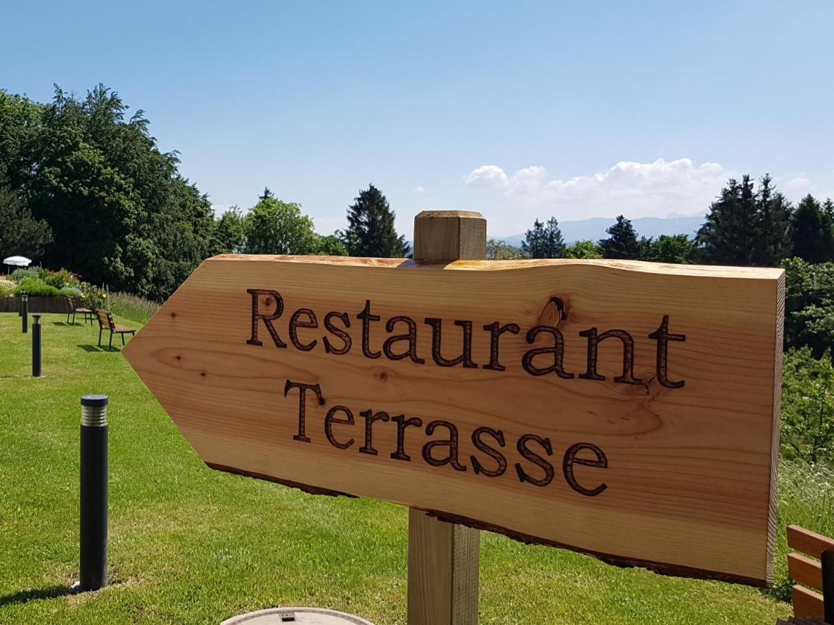 فندق Le Domaine Villars-Sur-Glane المظهر الخارجي الصورة