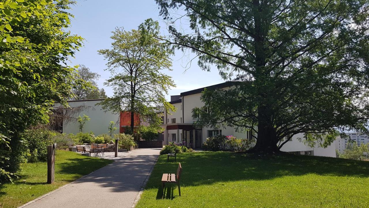 فندق Le Domaine Villars-Sur-Glane المظهر الخارجي الصورة